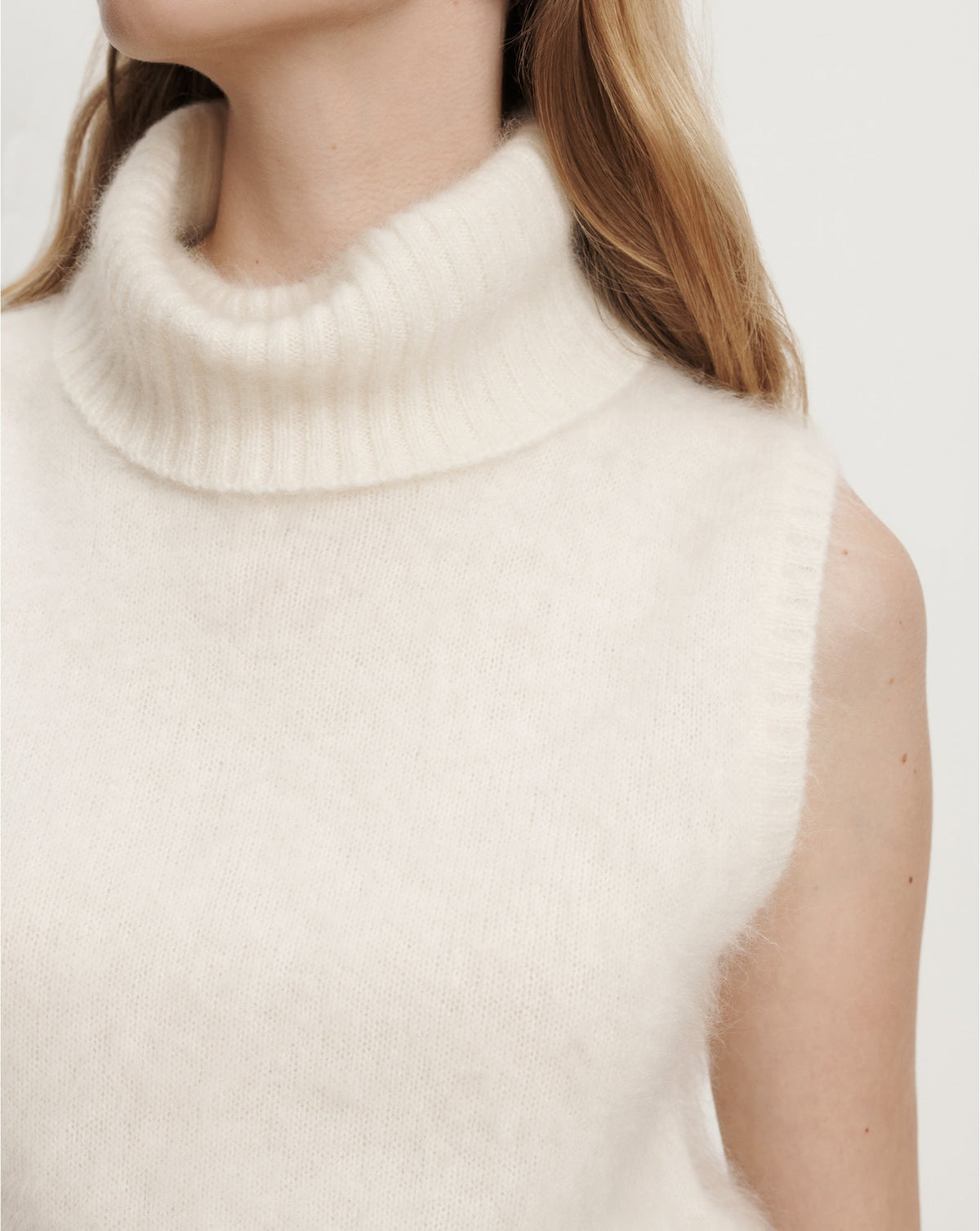 Mazzy Brushed Cashmere Sleeveless Sweater