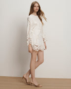 Mini-robe en dentelle Amberg