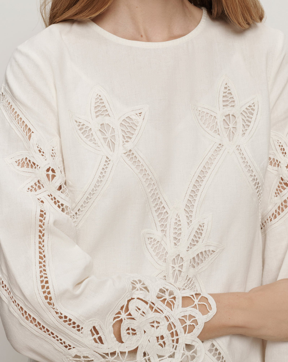 Mini-robe en dentelle Amberg