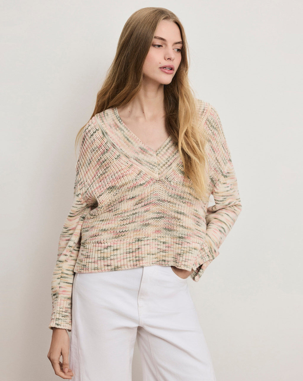 Pull Anola à col en V