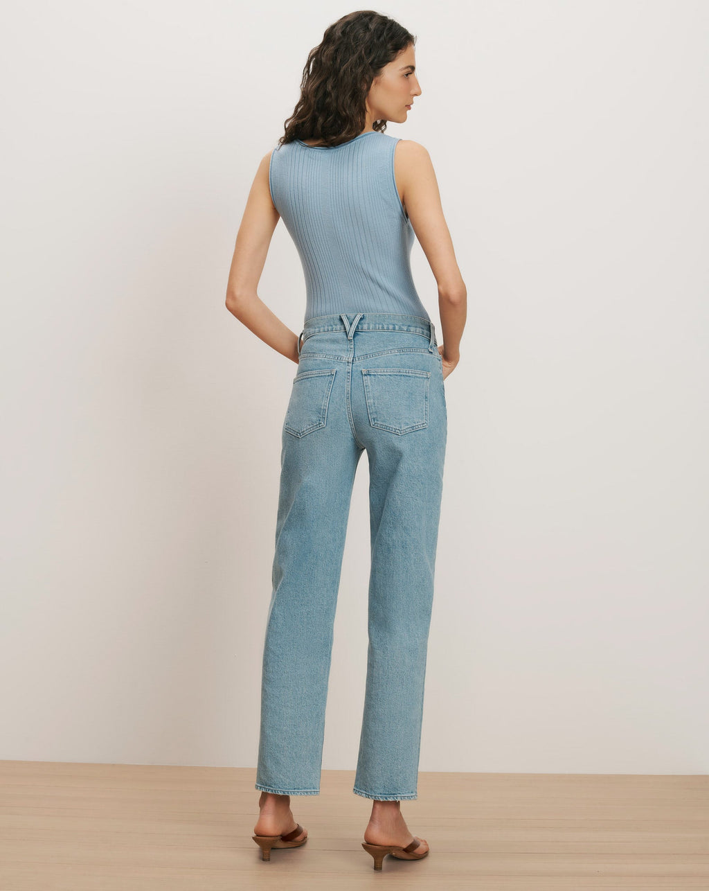 Jean Harley Arc-Leg