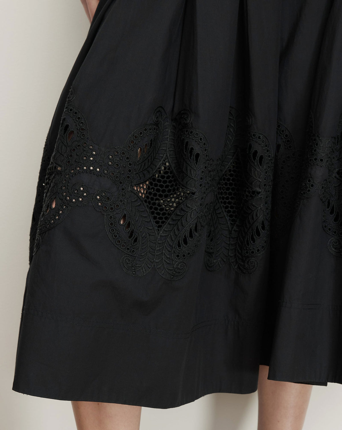 Fynnley Embroidered Midi Skirt