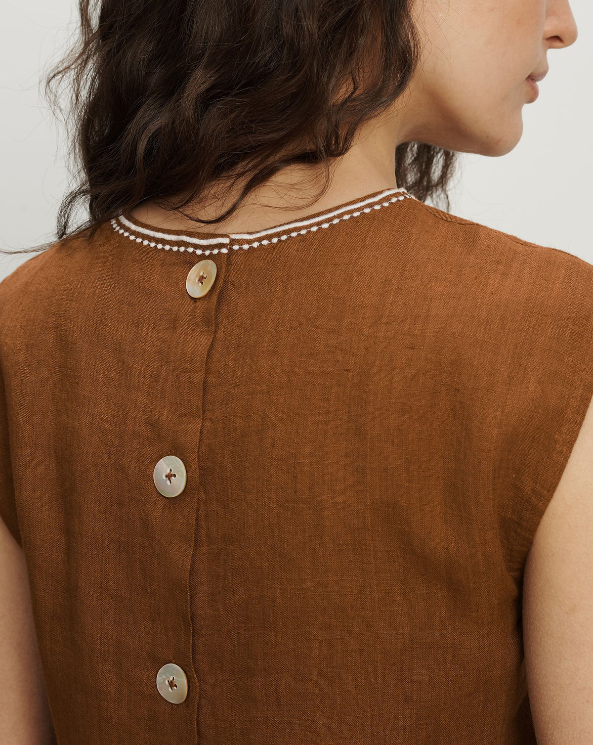 Kessan Linen Top