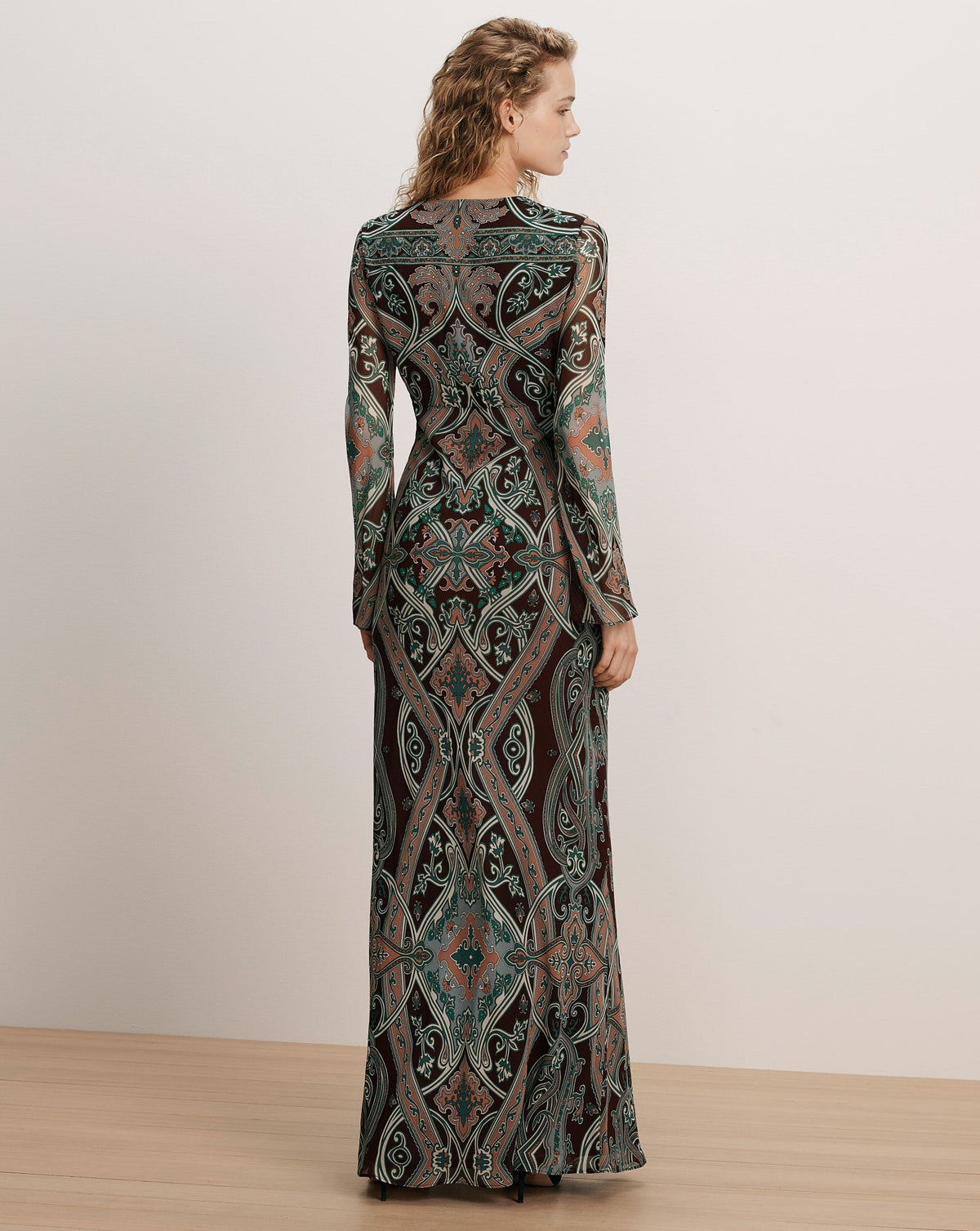 Robe longue en soie Daciana