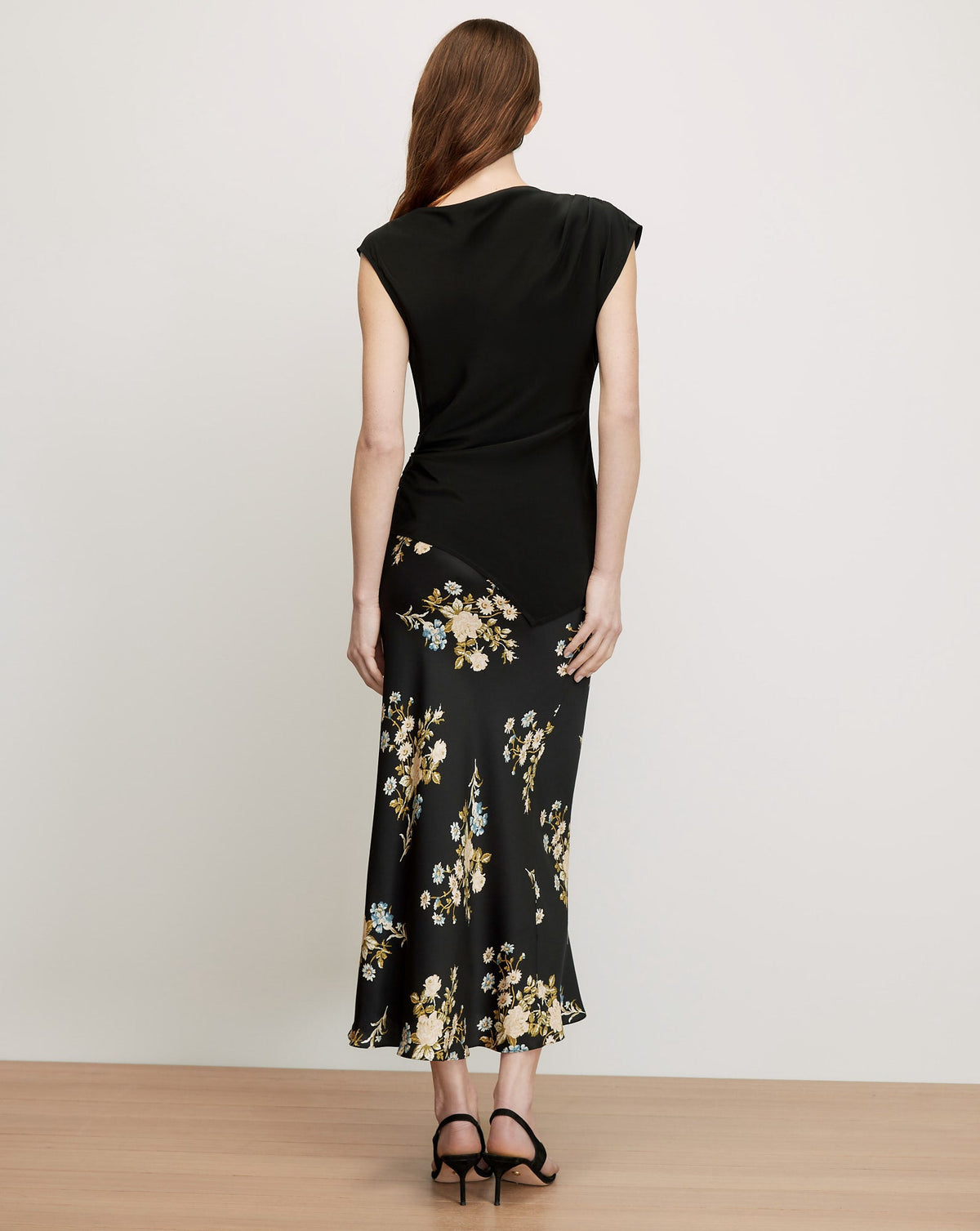Yvonne Asymmetric Top