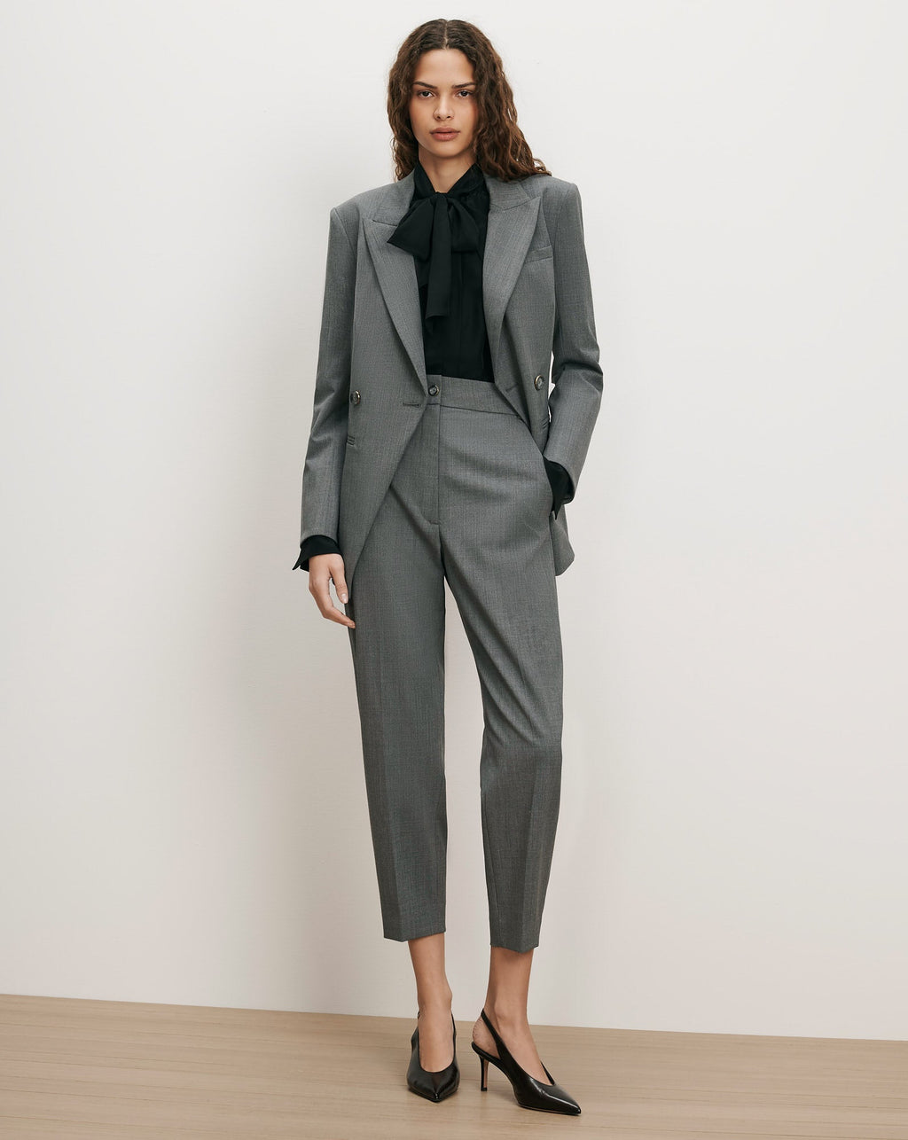 Caven Slim Cropped Pant