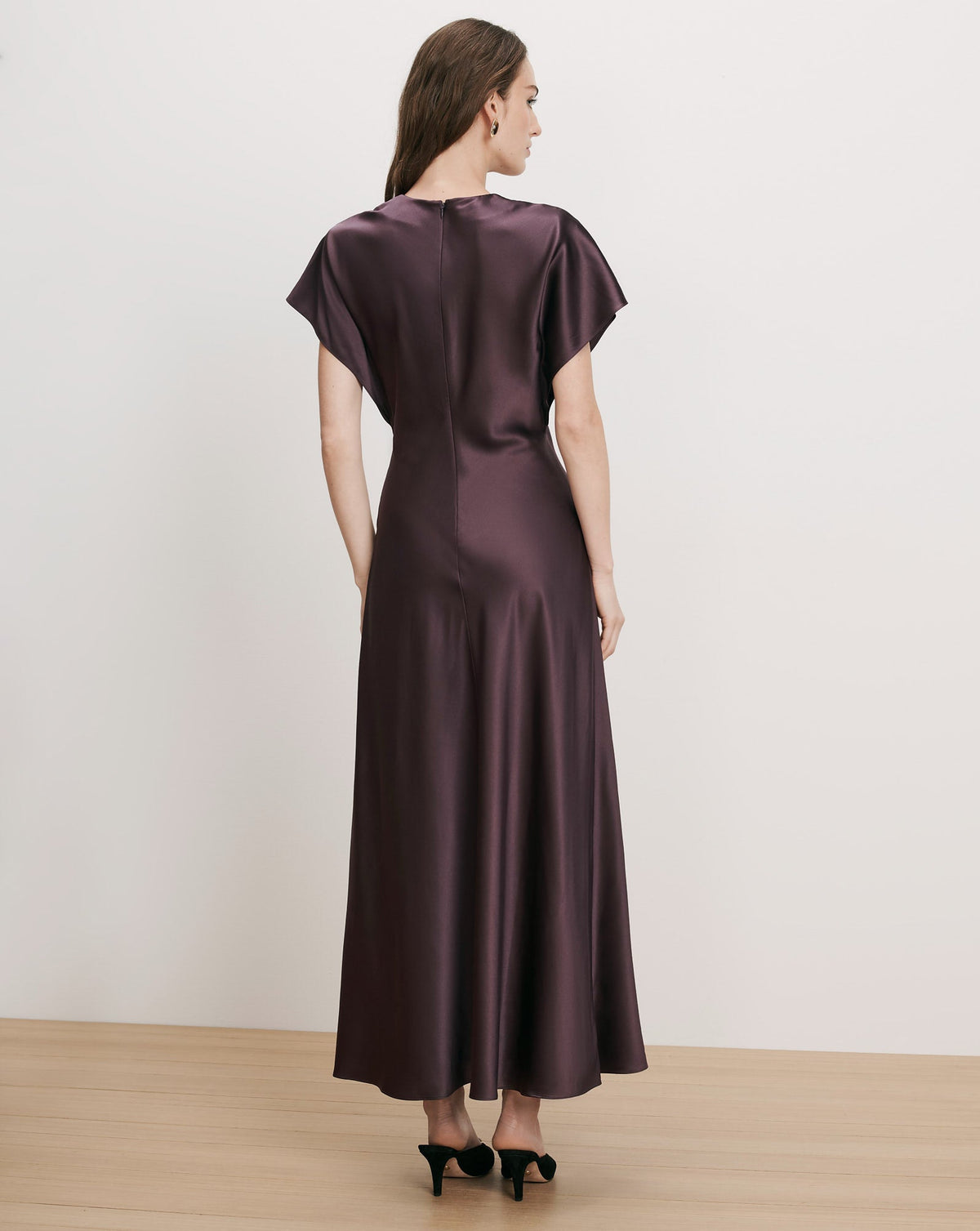 Redgrave V-Neck Midi Dress