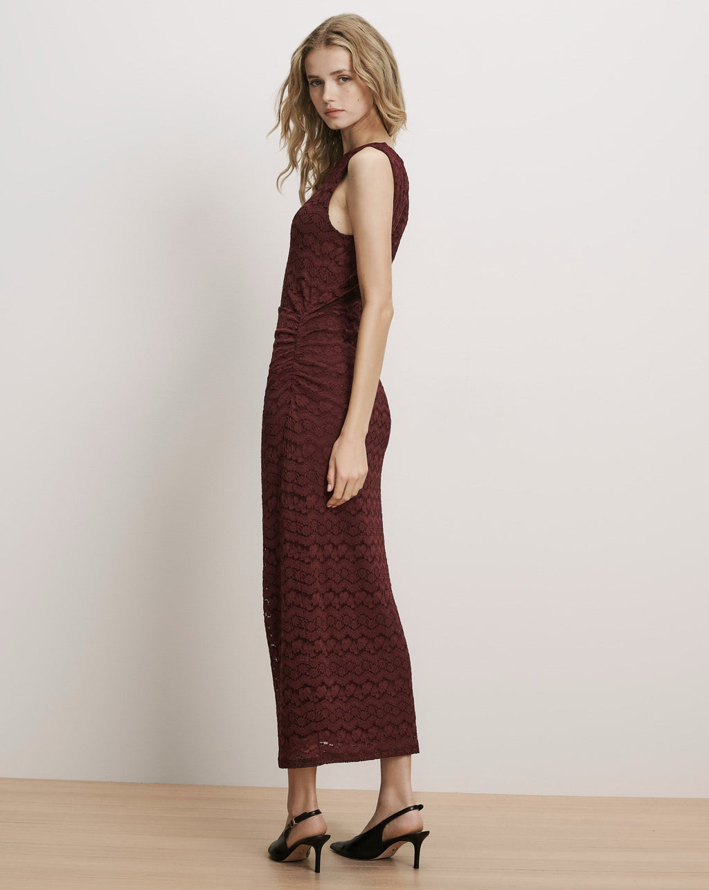Robe midi en dentelle Charissa