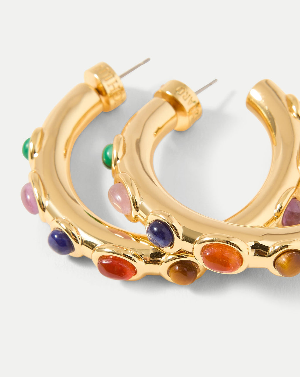 Créoles ornées de cabochons