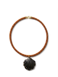 Collier de perles coquille Saint-Jacques