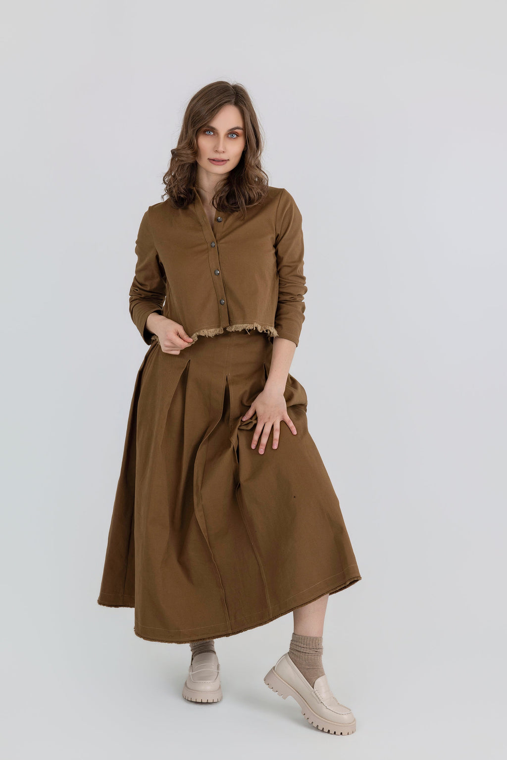 Pull en tricot pour fille avec col à nœud