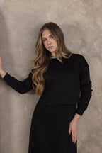 Pull en velours avec haut à col montant (modèle)