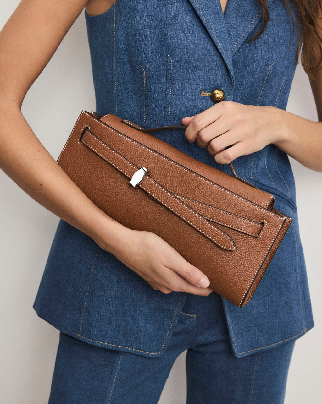 Veronica Beard Dash Clutch