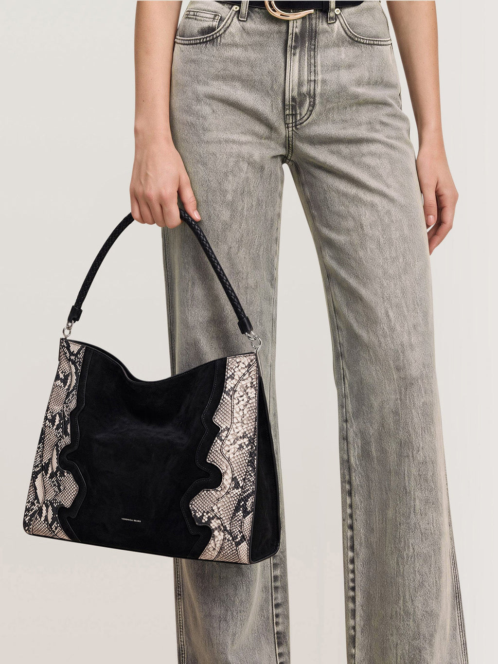 Vida Shoulder Bag