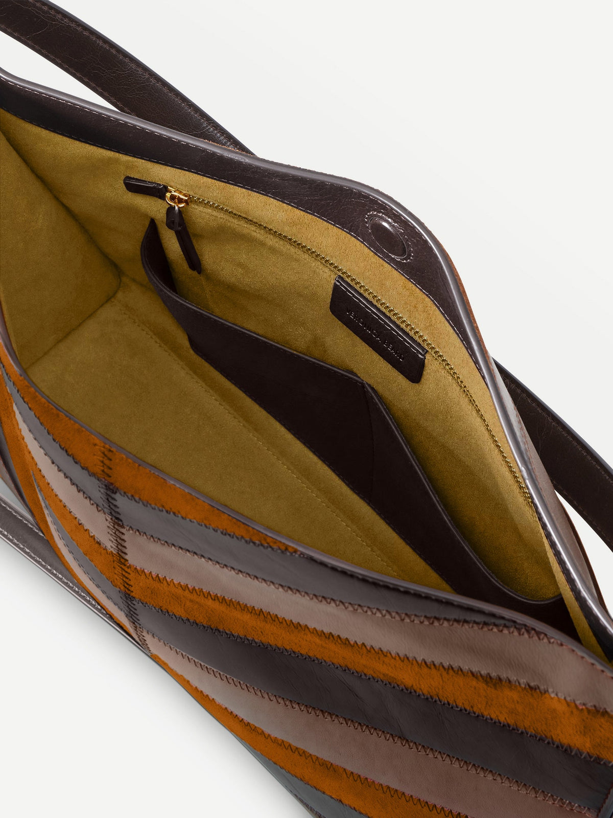 Chevron Vida Shoulder Bag