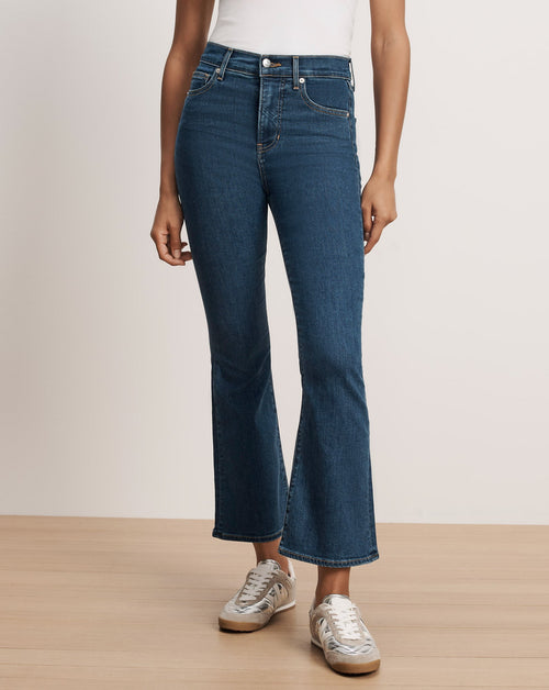 Jean Carson coupe kick-flare