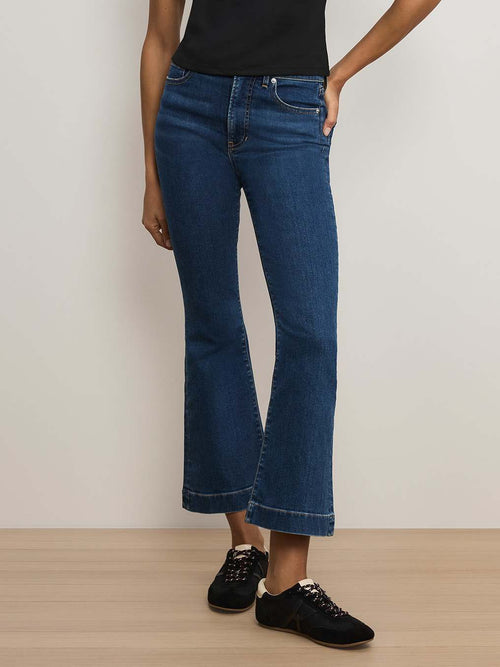 Jean Carson coupe kick-flare