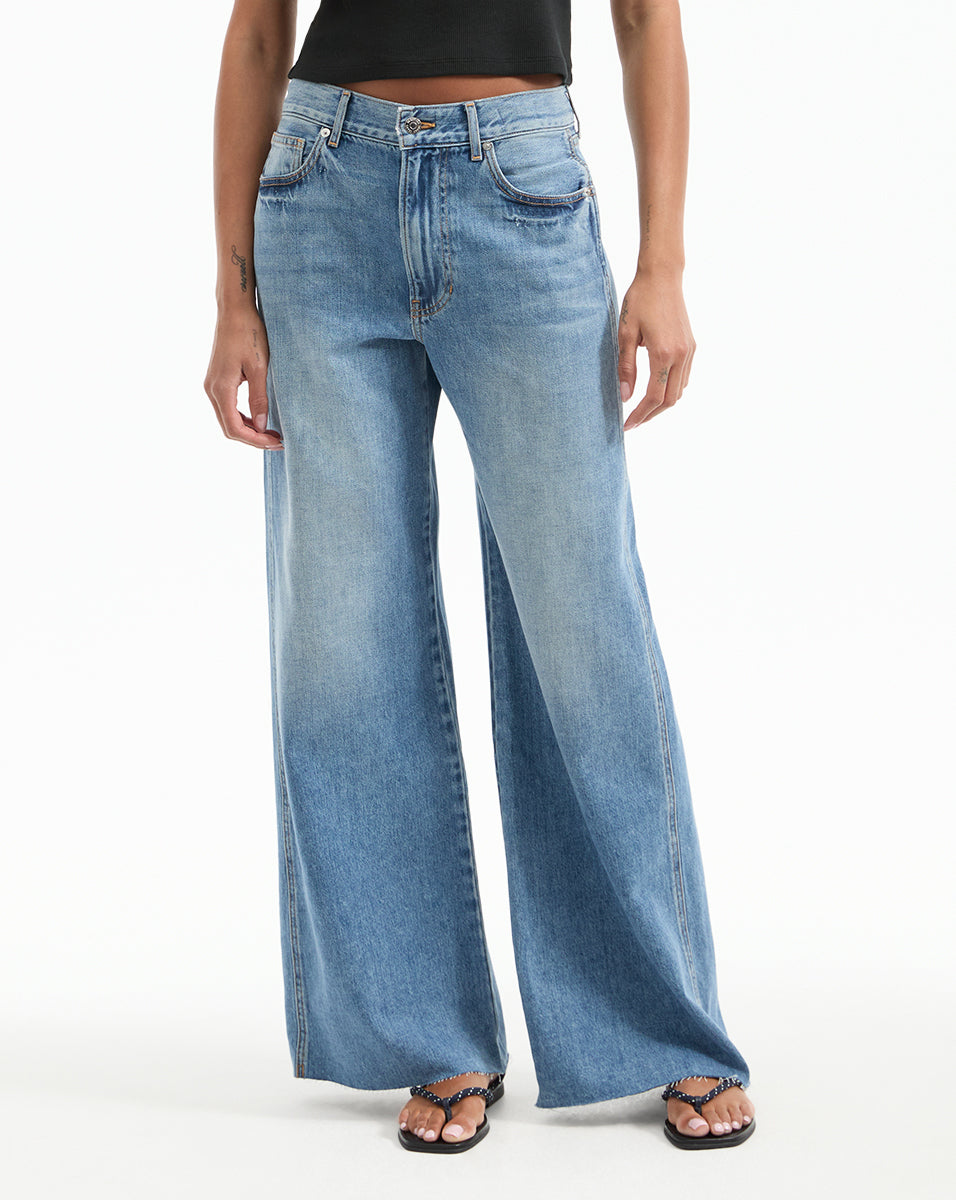 Jean large Kasey