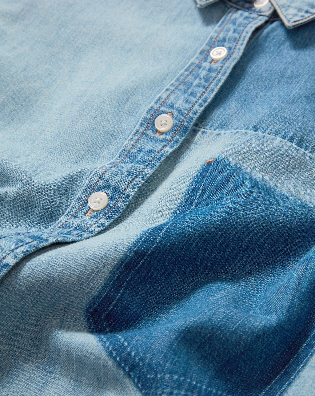 Chemise boutonnée en jean Dalma