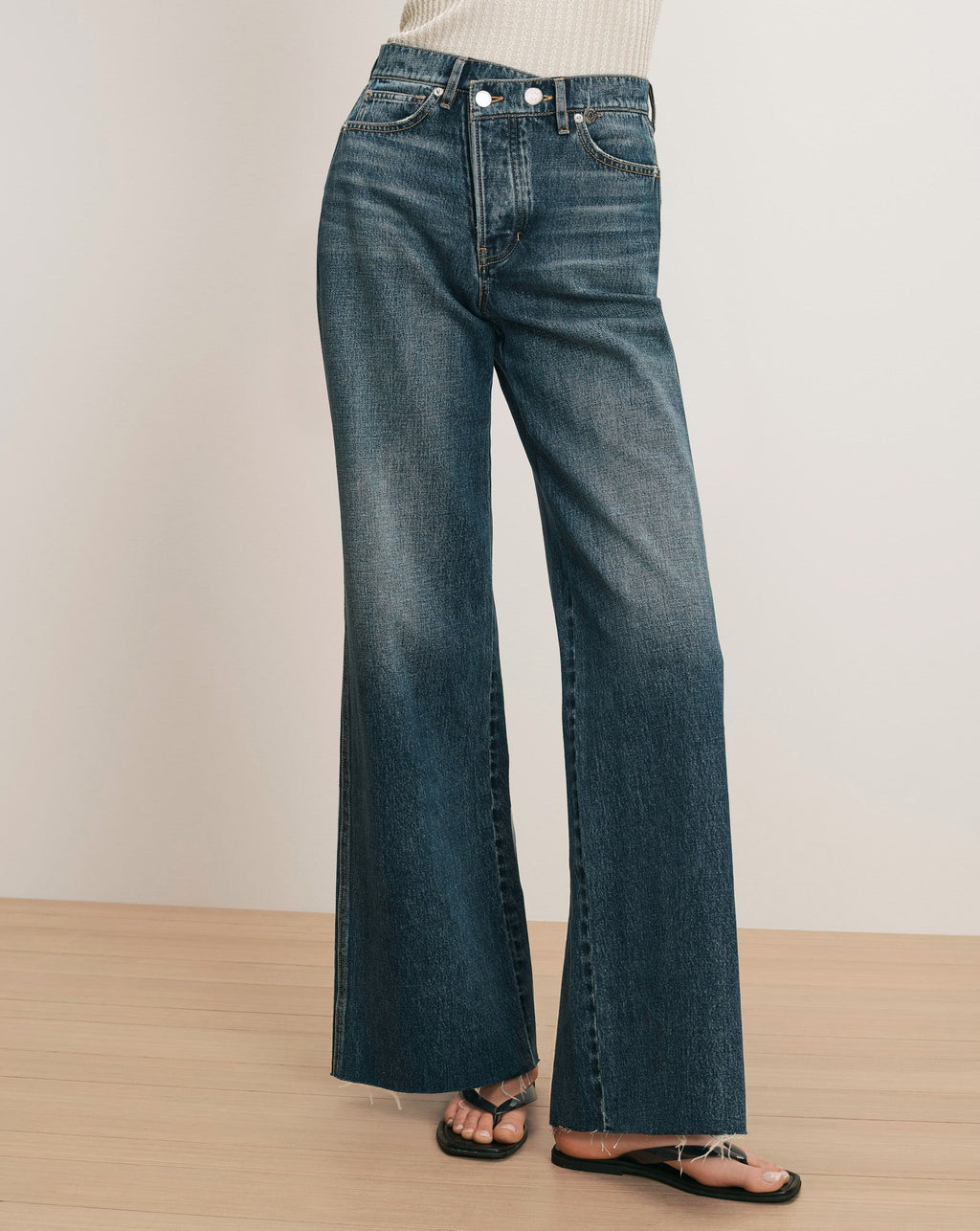 Jean large Taylor à taille croisée