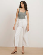 Jean large court Taylor