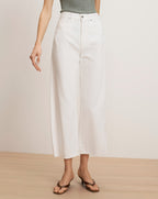 Jean large court Taylor