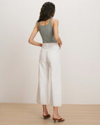 Jean large court Taylor