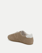 Baskets en daim Riviera