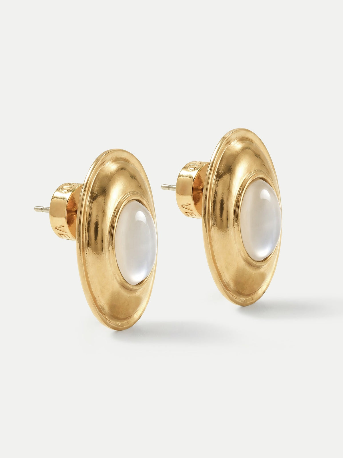 Cat's Eye Cabochon Earring