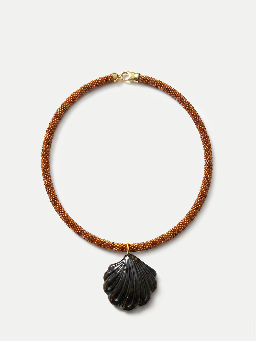 Collier de perles coquille Saint-Jacques